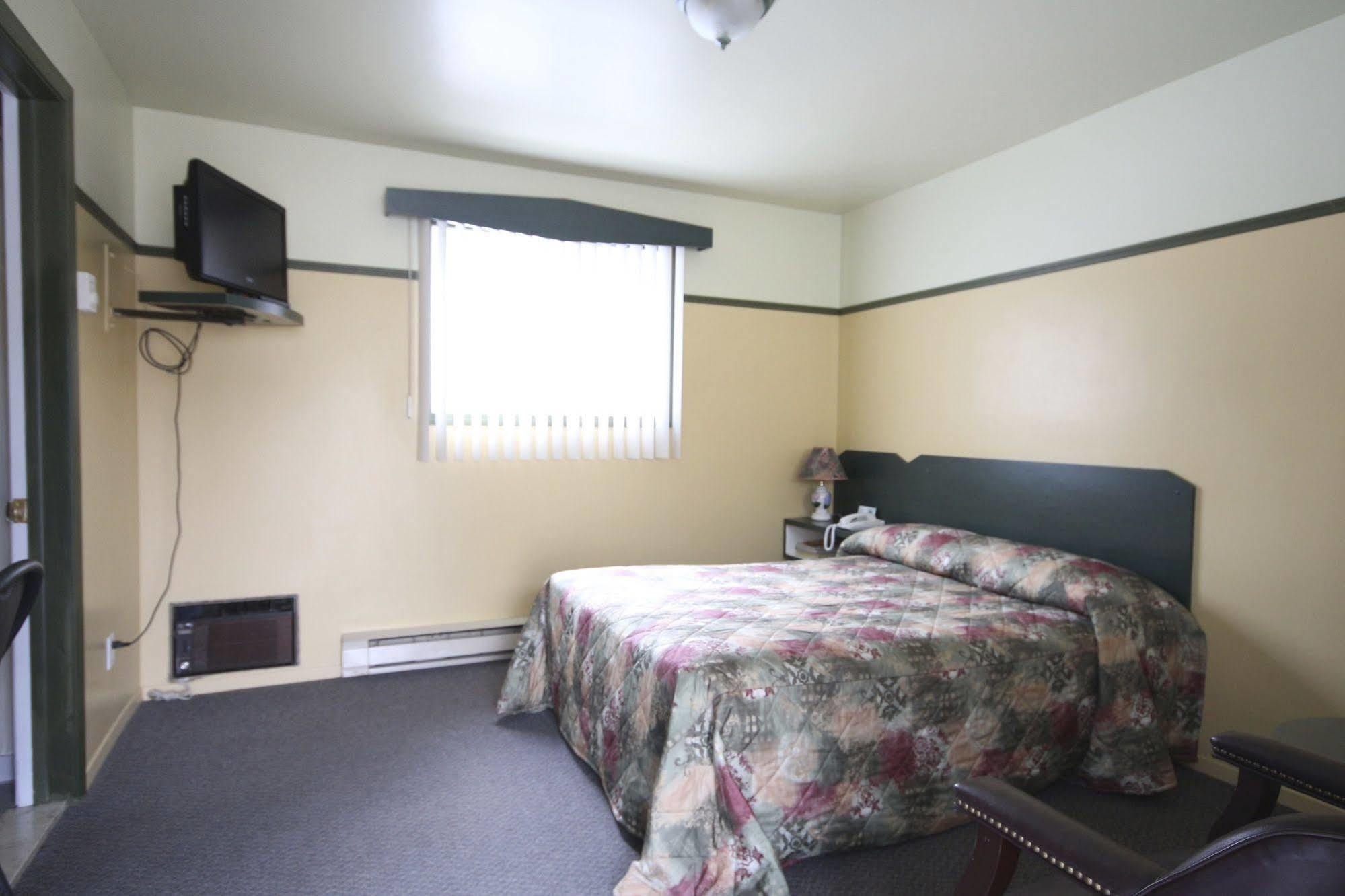 Motel Marie-Dan Sainte-Eulalie Экстерьер фото